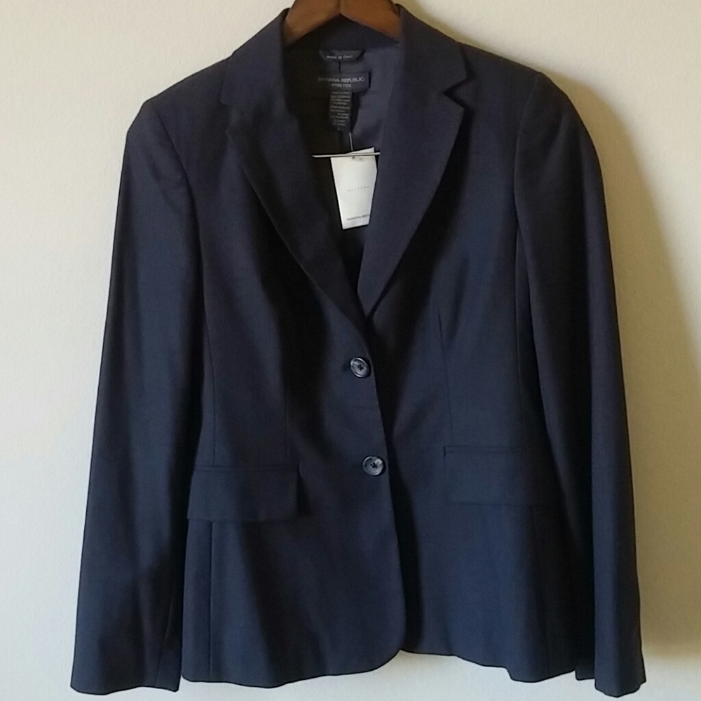 Banana Republic Women's Blazer size 2 dark gray